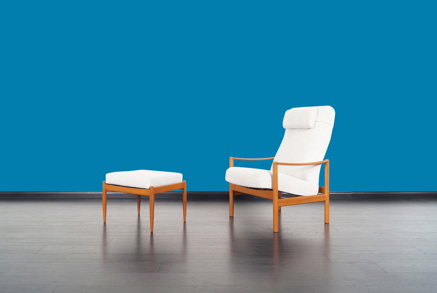 Mid-Century Modern Teak Reclining Lounge Chair and Ottoman