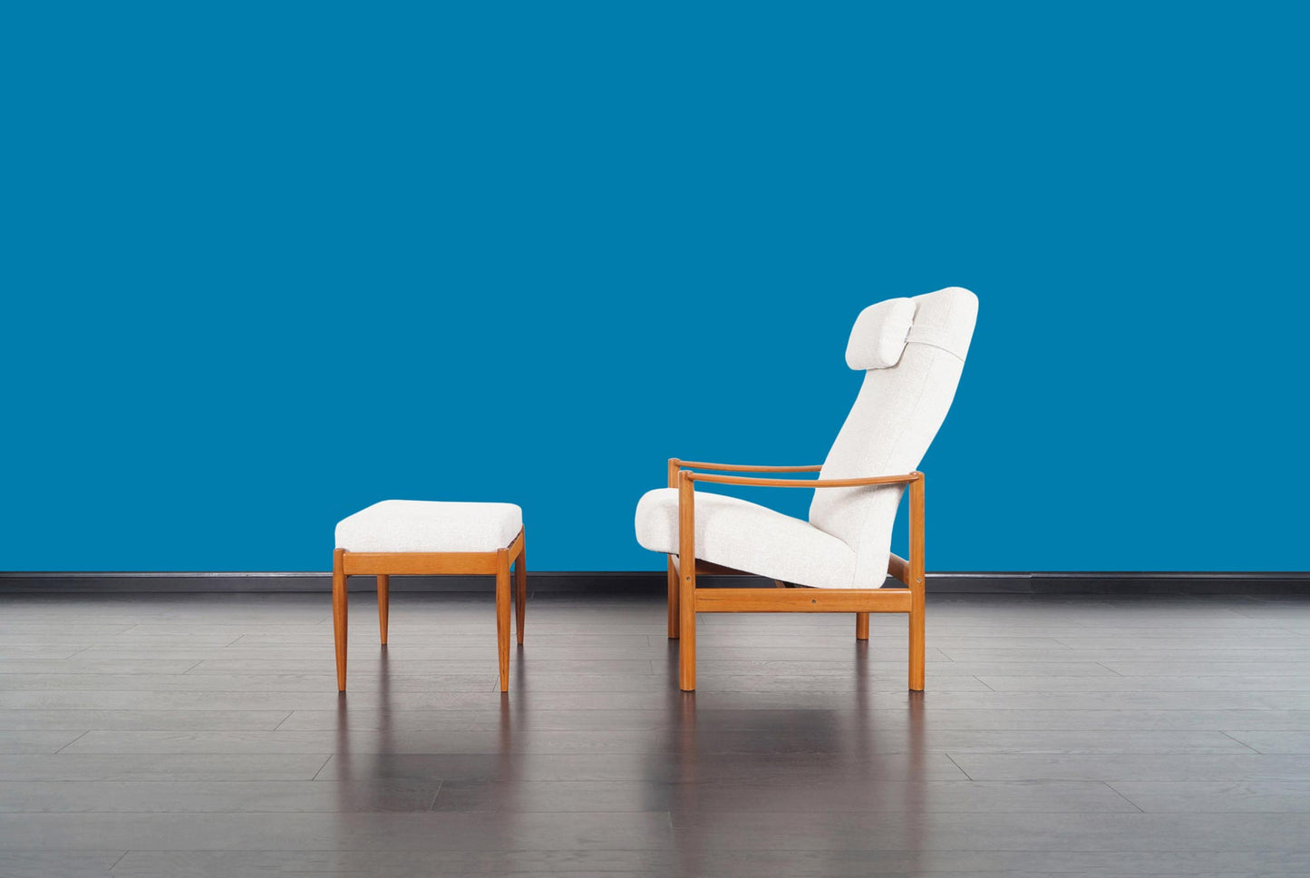 Mid-Century Modern Teak Reclining Lounge Chair and Ottoman