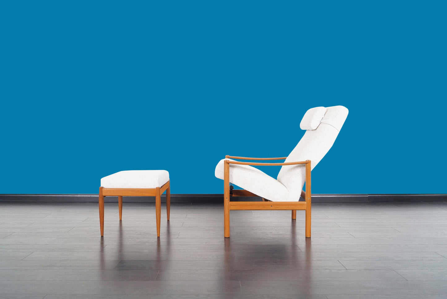 Mid-Century Modern Teak Reclining Lounge Chair and Ottoman