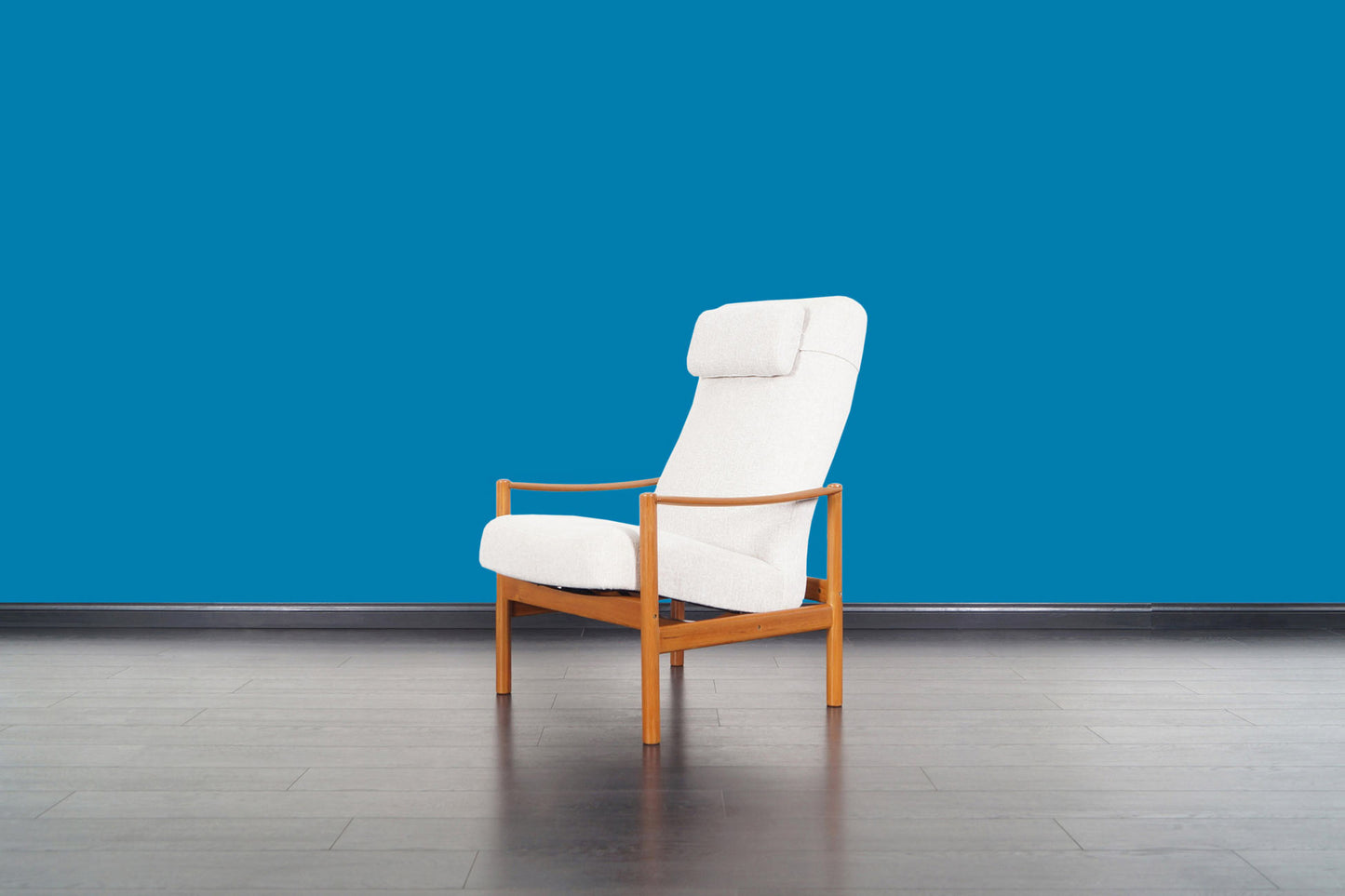 Mid-Century Modern Teak Reclining Lounge Chair and Ottoman