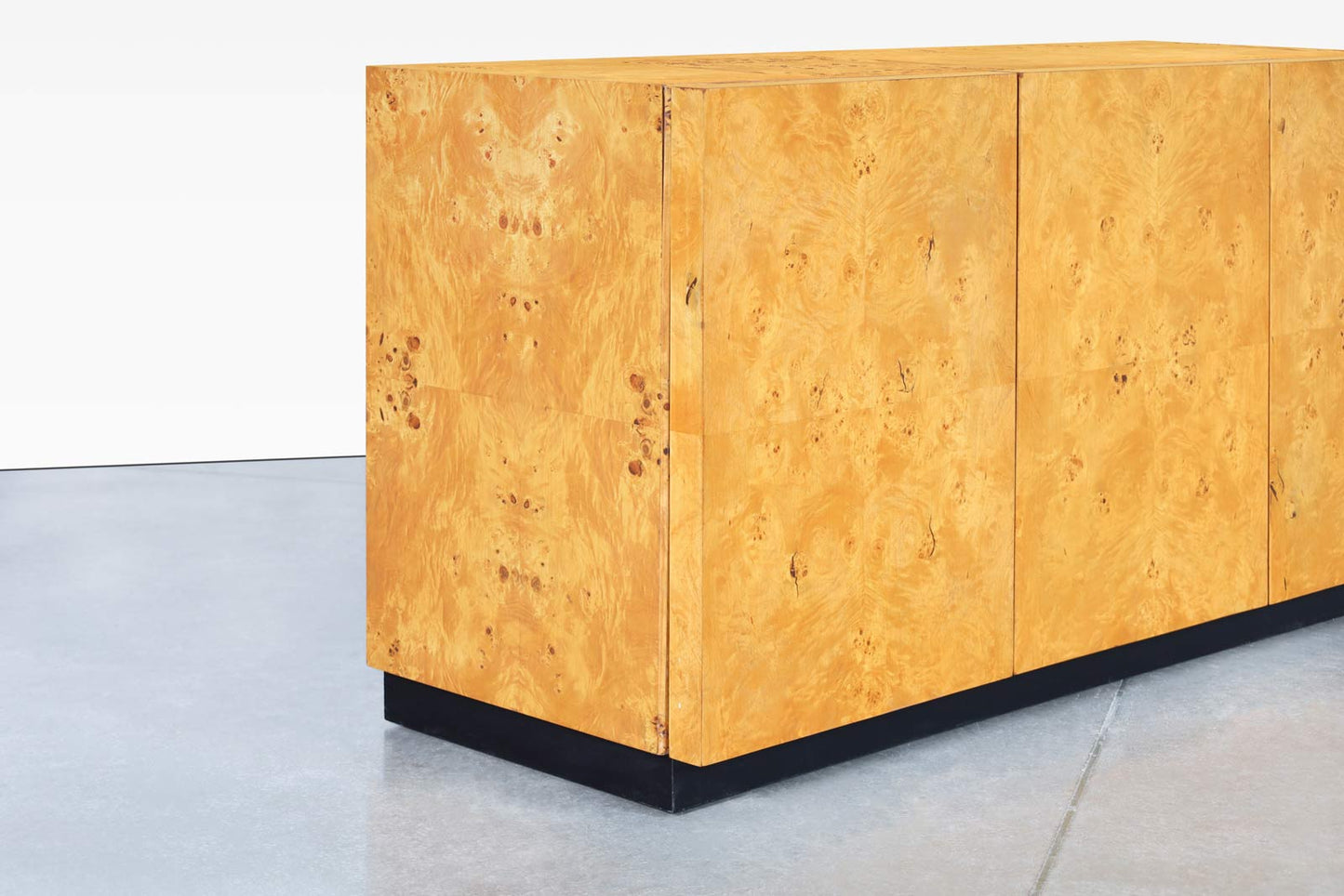 Mid-Century Burl Wood Credenza by Arthur Umanoff for Dillingham