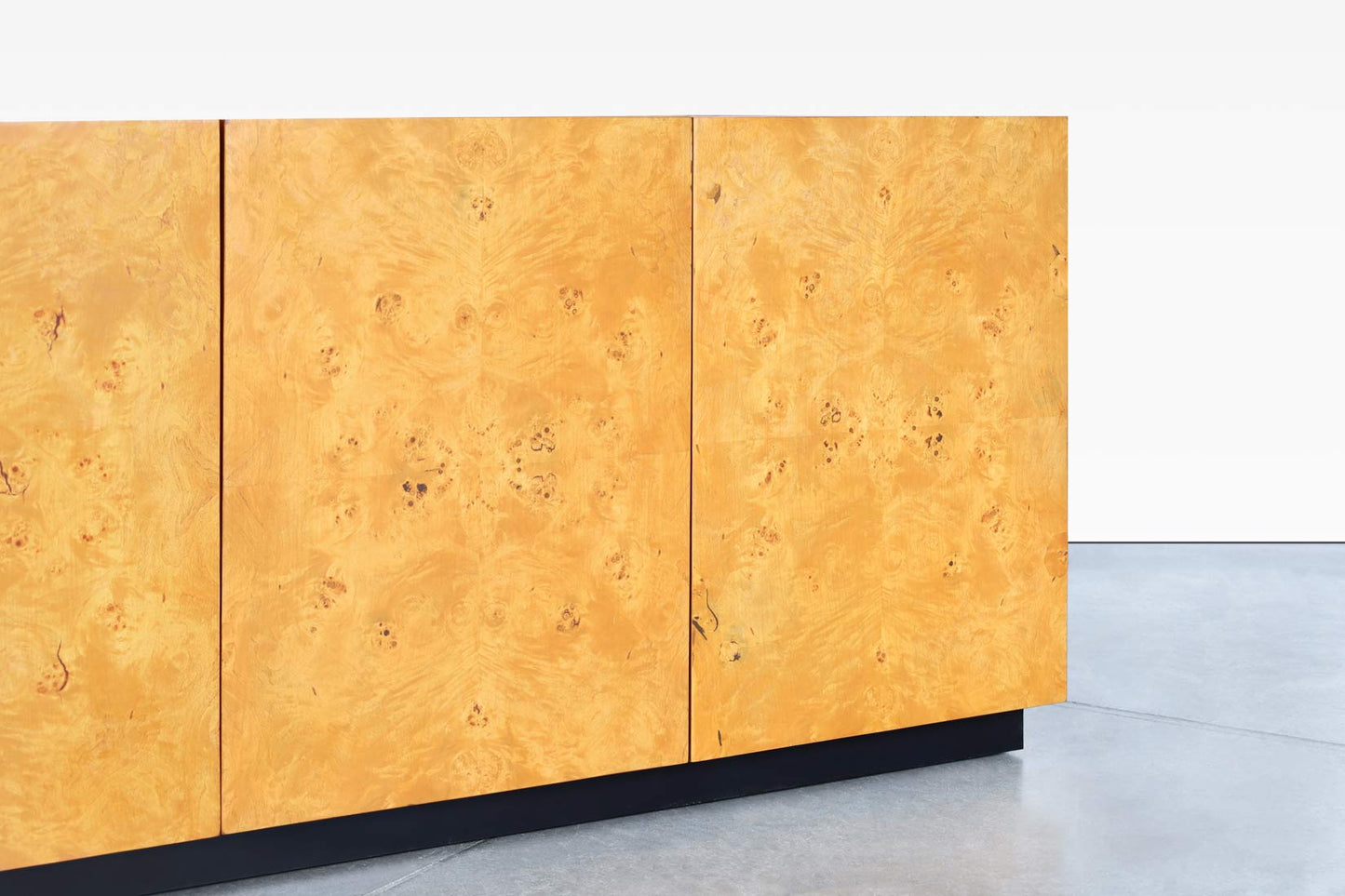 Mid-Century Burl Wood Credenza by Arthur Umanoff for Dillingham