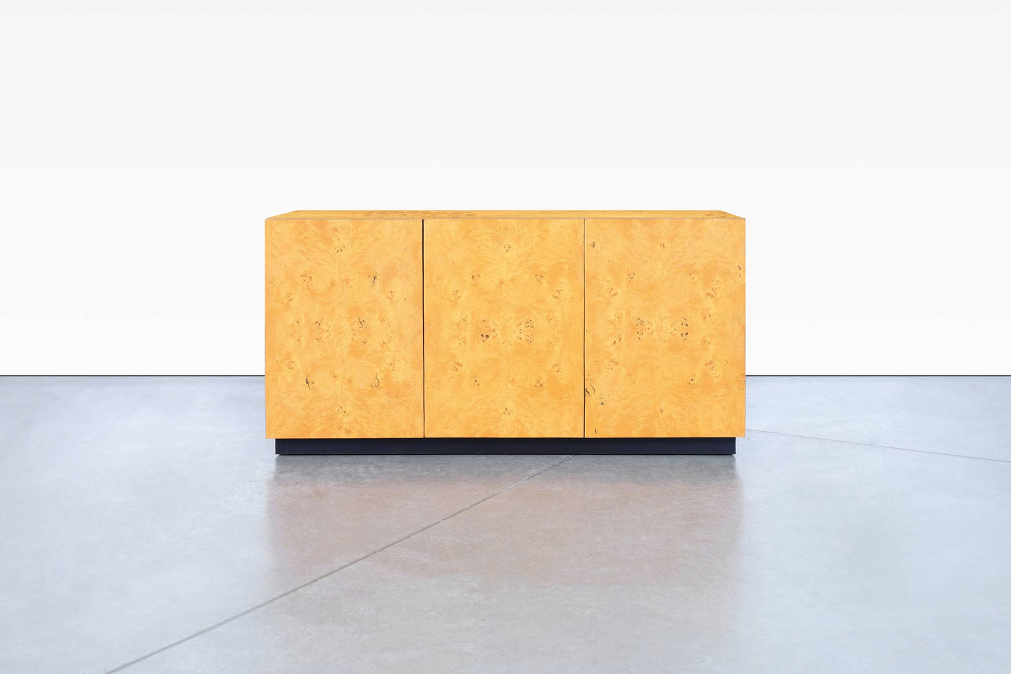 Mid-Century Burl Wood Credenza by Arthur Umanoff for Dillingham