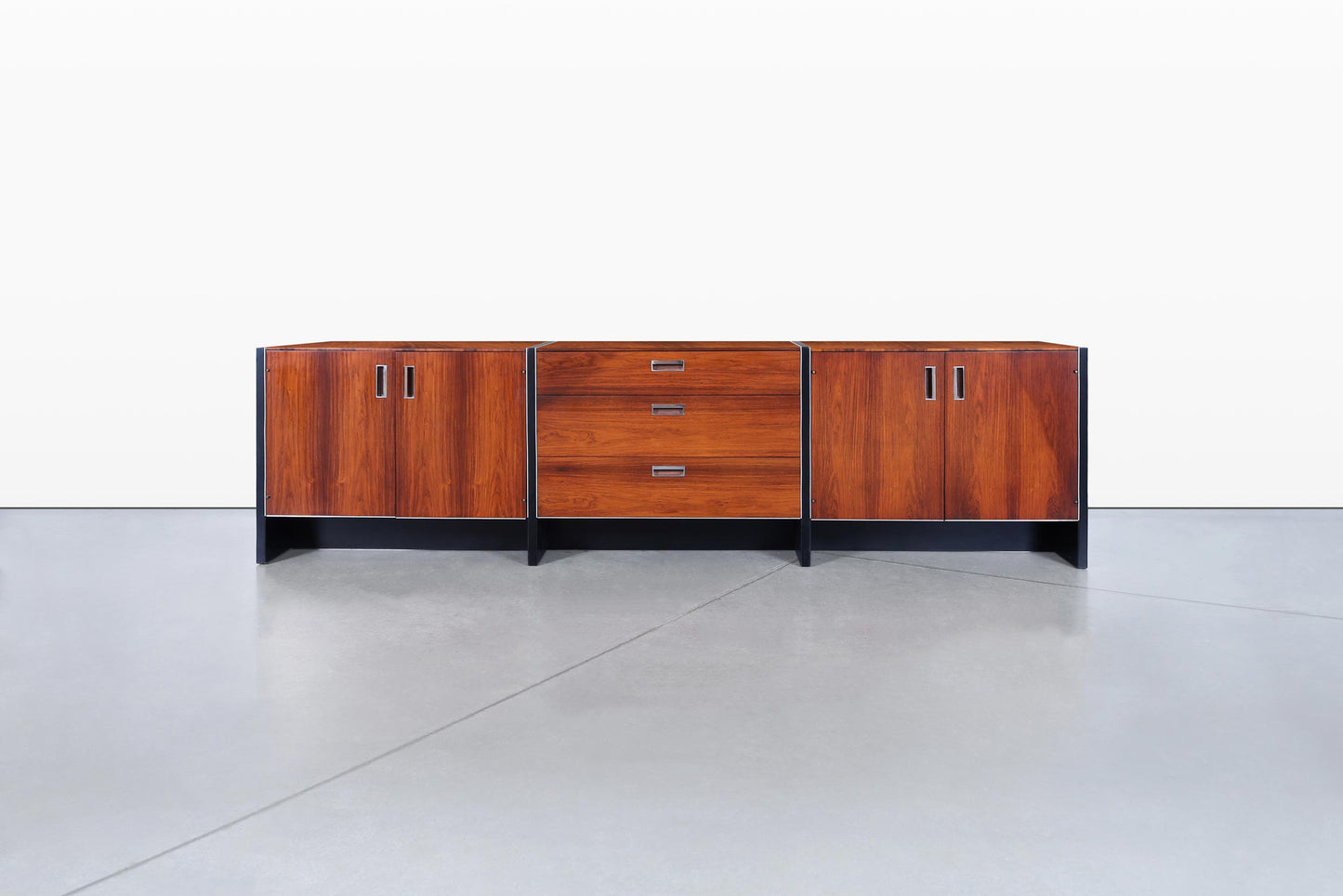 Mid-Century Long Rosewood Credenza by Robert Baron for Glenn of California