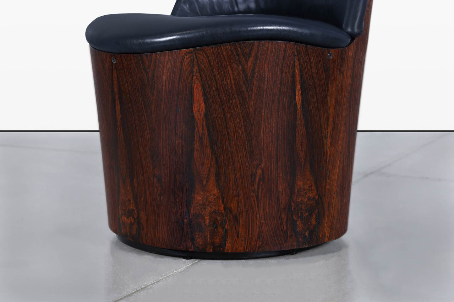 Mid-Century Modern Brazilian Rosewood Dining Table & Chairs by Plycraft