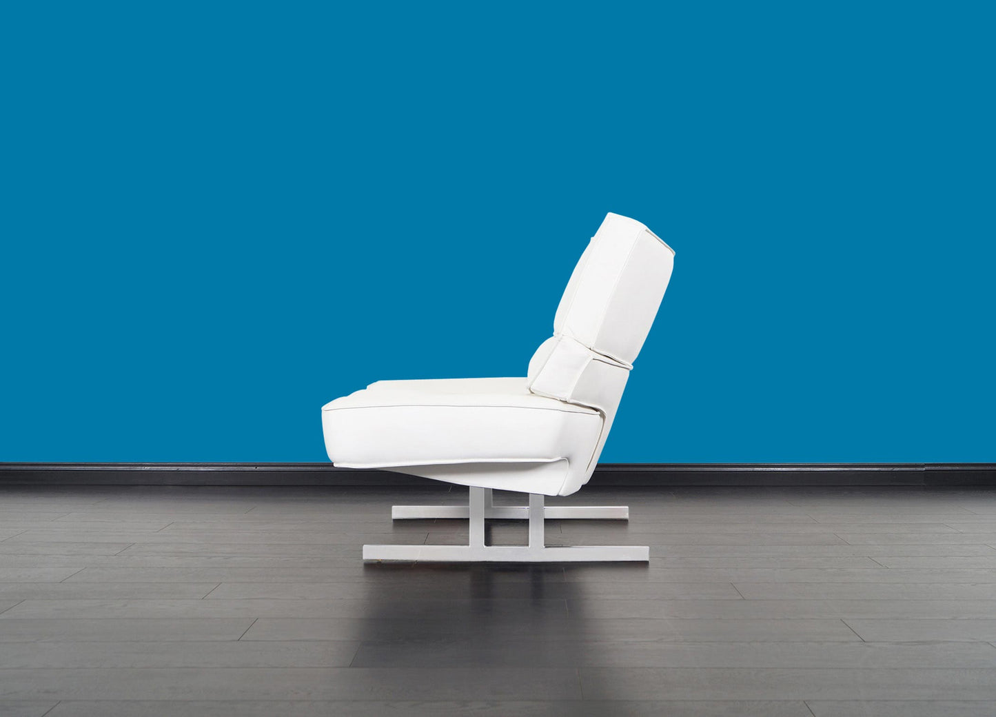 Mid-Century Leather and Chrome Reclining Lounge Chair and Ottoman
