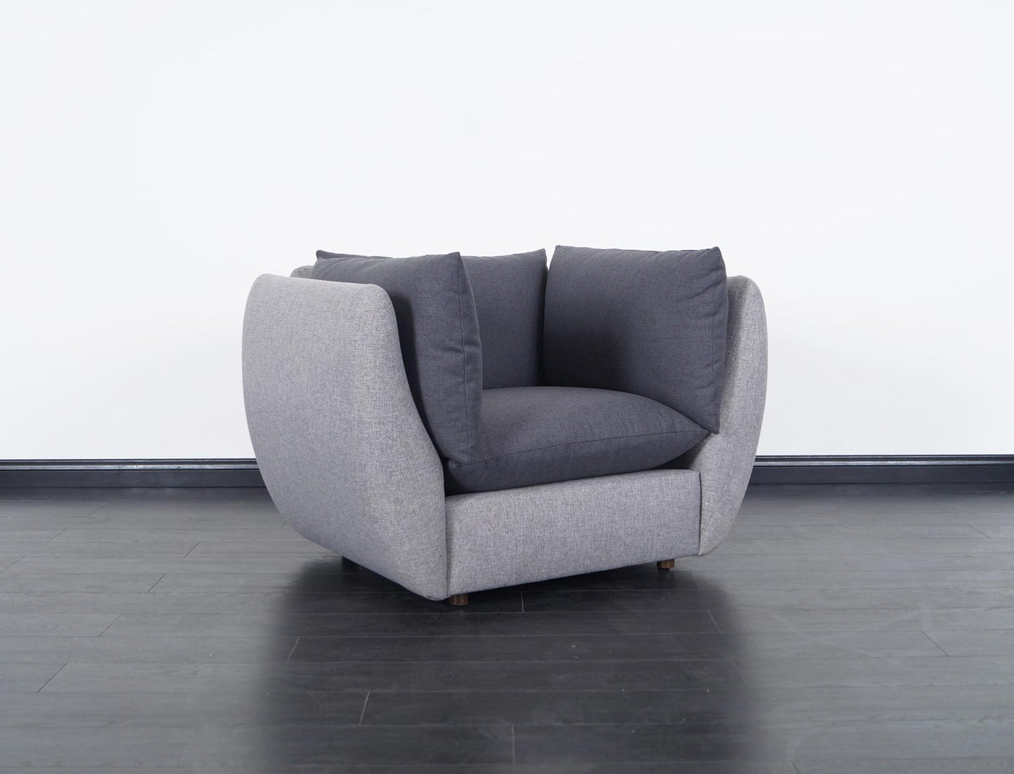 Mid-Century Modern Lounge Chair & Ottoman