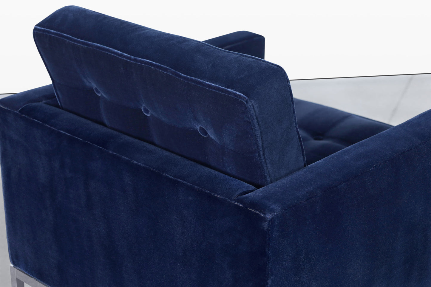 Mid-Century Modern Lounge Chairs by Florence Knoll for Knoll International