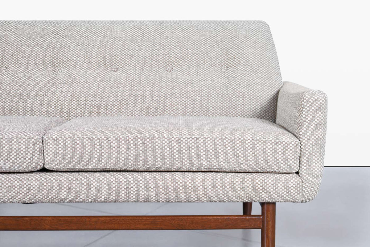 Mid-Century Modern Sculptural Walnut Sofa, 1960s