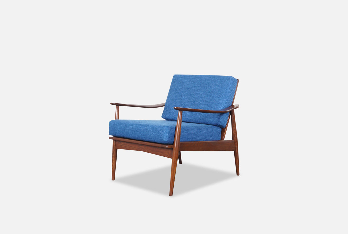 Mid-Century Modern Walnut Lounge Chair