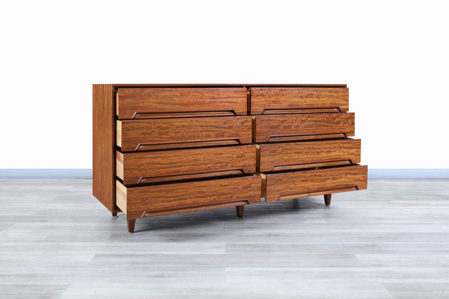Mid-Century "Perspective" Dresser by Milo Baughman for Drexel