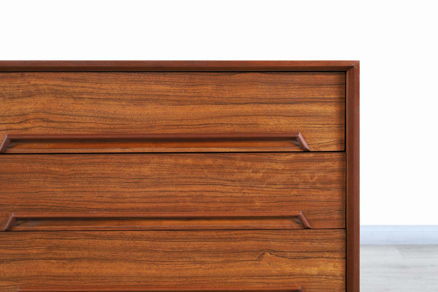 Mid-Century "Perspective" Dresser by Milo Baughman for Drexel