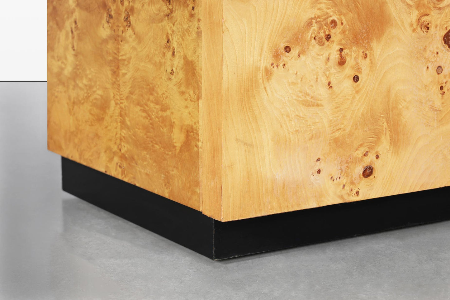 Mid-Century Modern Burl Wood Credenza by Arthur Umanoff for Dillingham