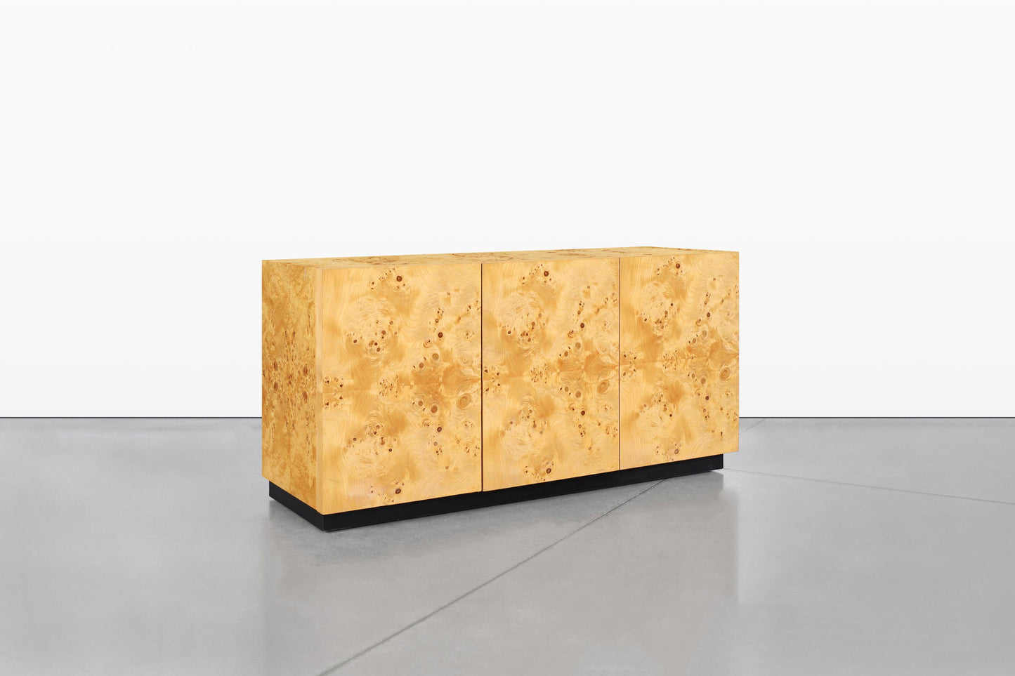 Mid-Century Modern Burl Wood Credenza by Arthur Umanoff for Dillingham