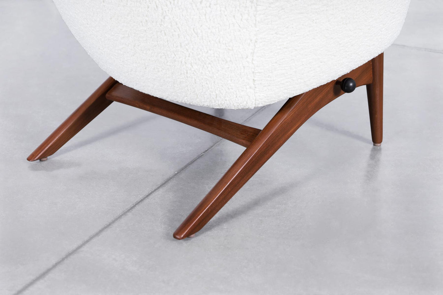 Mid-Century Reclining Lounge Chair and Ottoman by H.W. Klein for Bramin