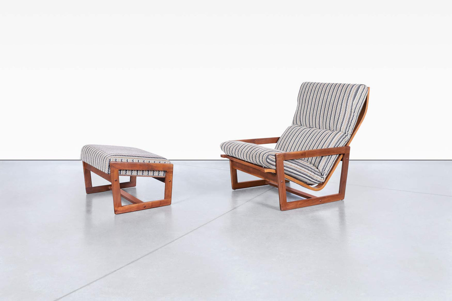 Mid-Century Modern Walnut Lounge Chair and Ottoman