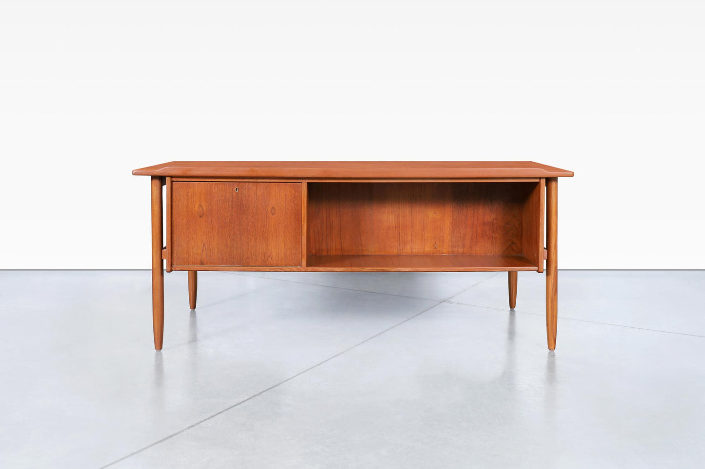 Scandinavian Modern Teak Desk by Goran Strand for Lelangs Møbelfabrik