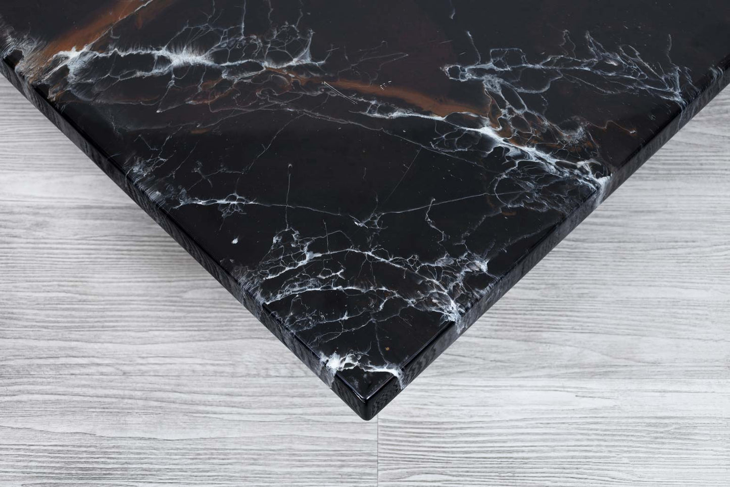 Italian Modernist Faux Marble Cocktail Table by Willy Rizzo