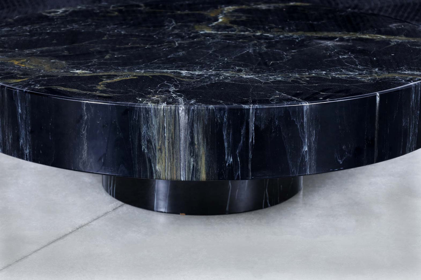Vintage Italian Coffee Table by Willy Rizzo
