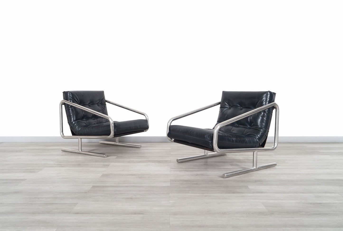 Mid-Century Modern Leather and Aluminum Lounge Chairs