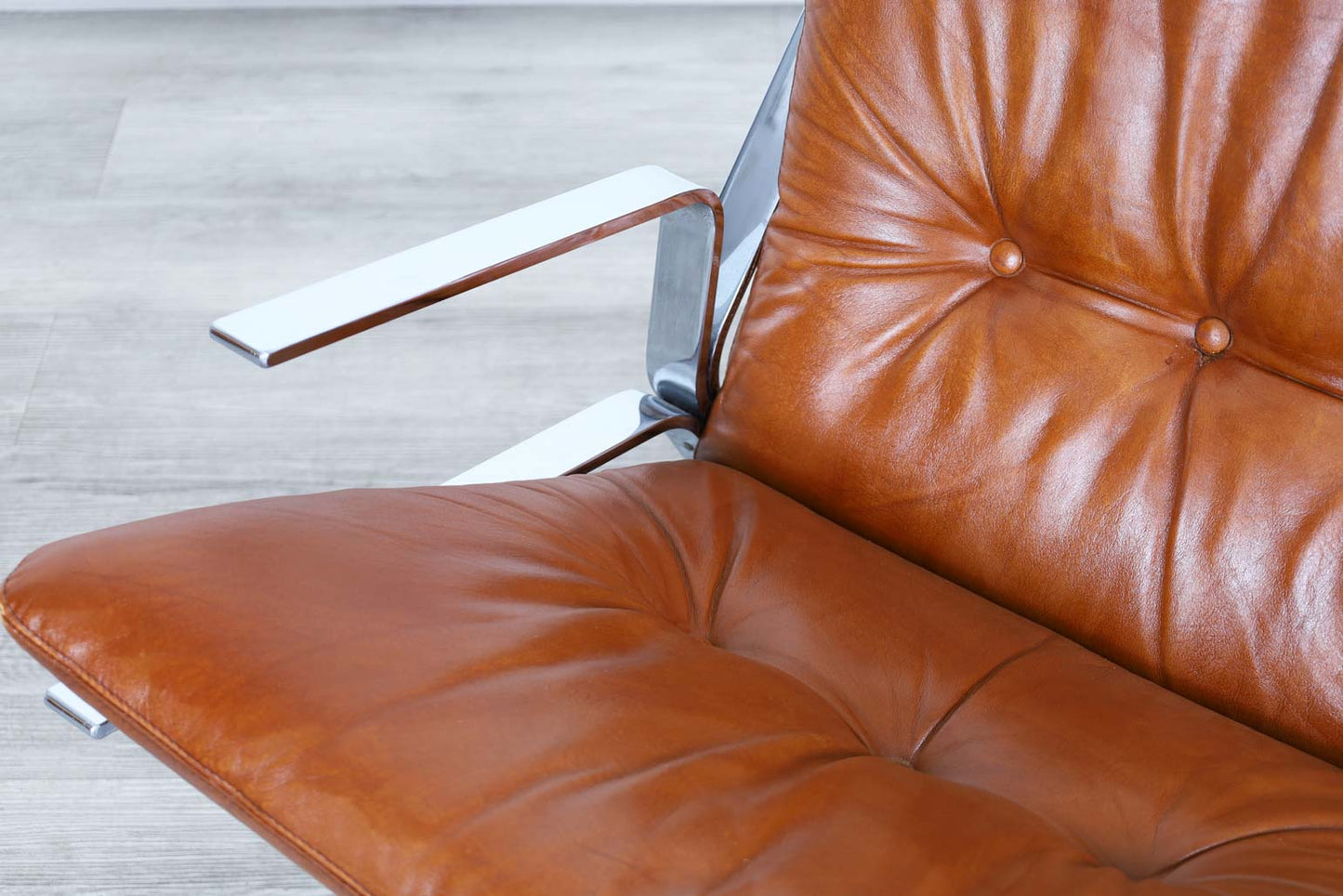 Mid-Century Leather and Chrome Lounge Chairs by Elsa and Nordahl Solheim
