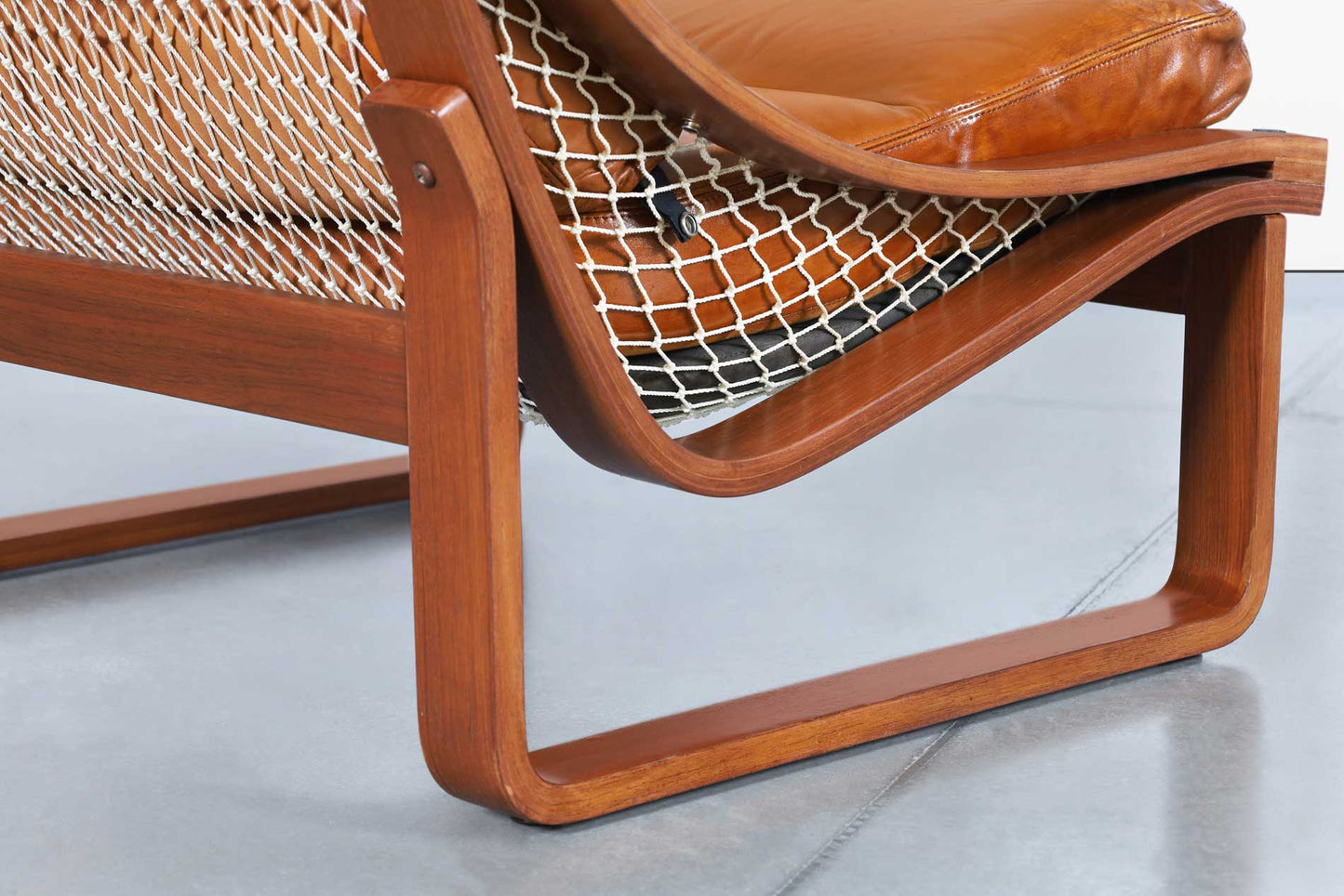 Vintage Leather and Teak T4 Lounge Chairs by Fred Lowen for Tessa