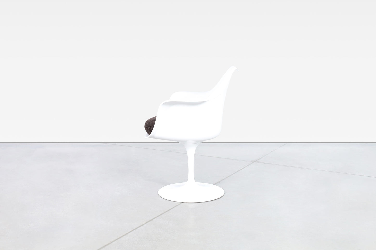 Vintage "Tulip" Dining Room Set by Eero Saarinen for Knoll