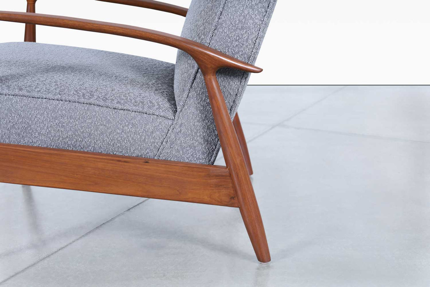 Vintage Walnut Reclining Lounge Chair by Milo Baughman for Thayer Coggin