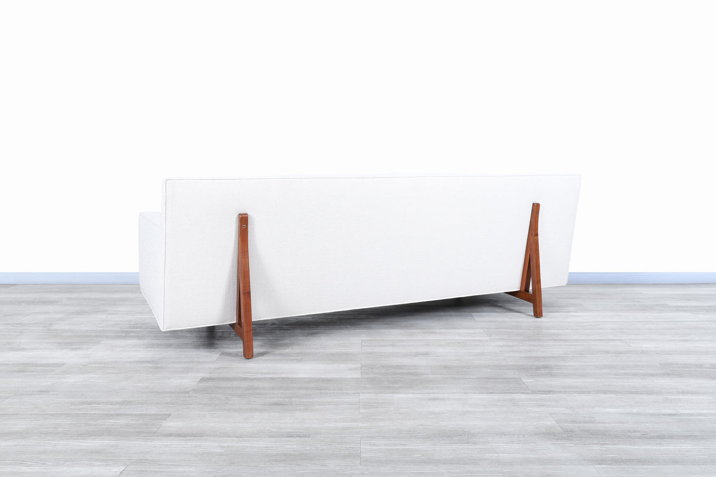 Mid-Century Modern Walnut Sofa by Edward Wormley for Dunbar