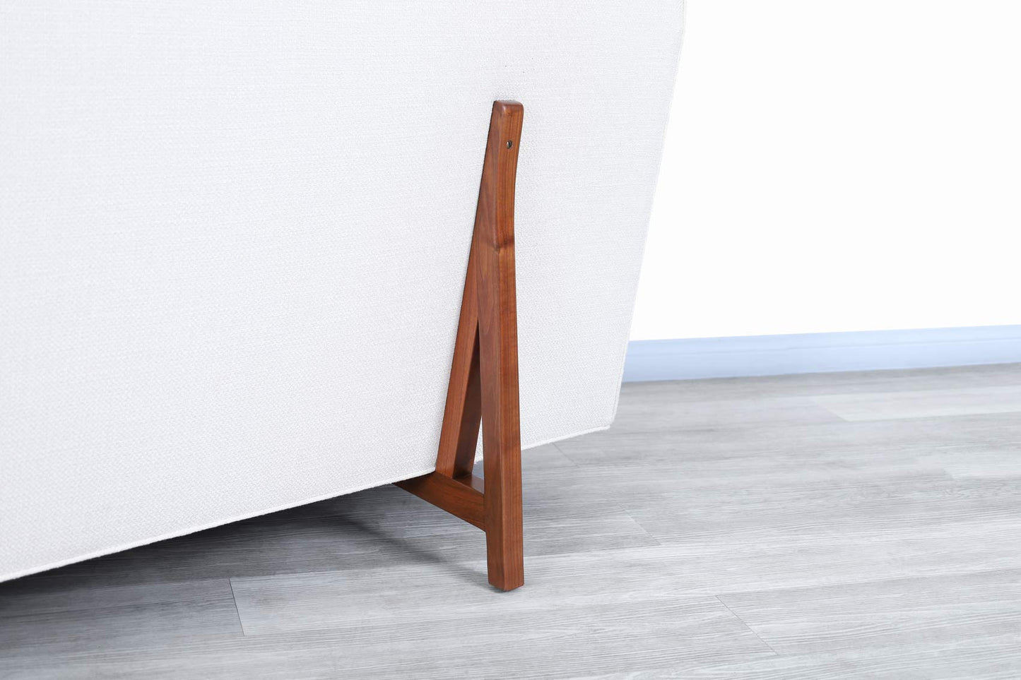 Mid-Century Modern Walnut Sofa by Edward Wormley for Dunbar