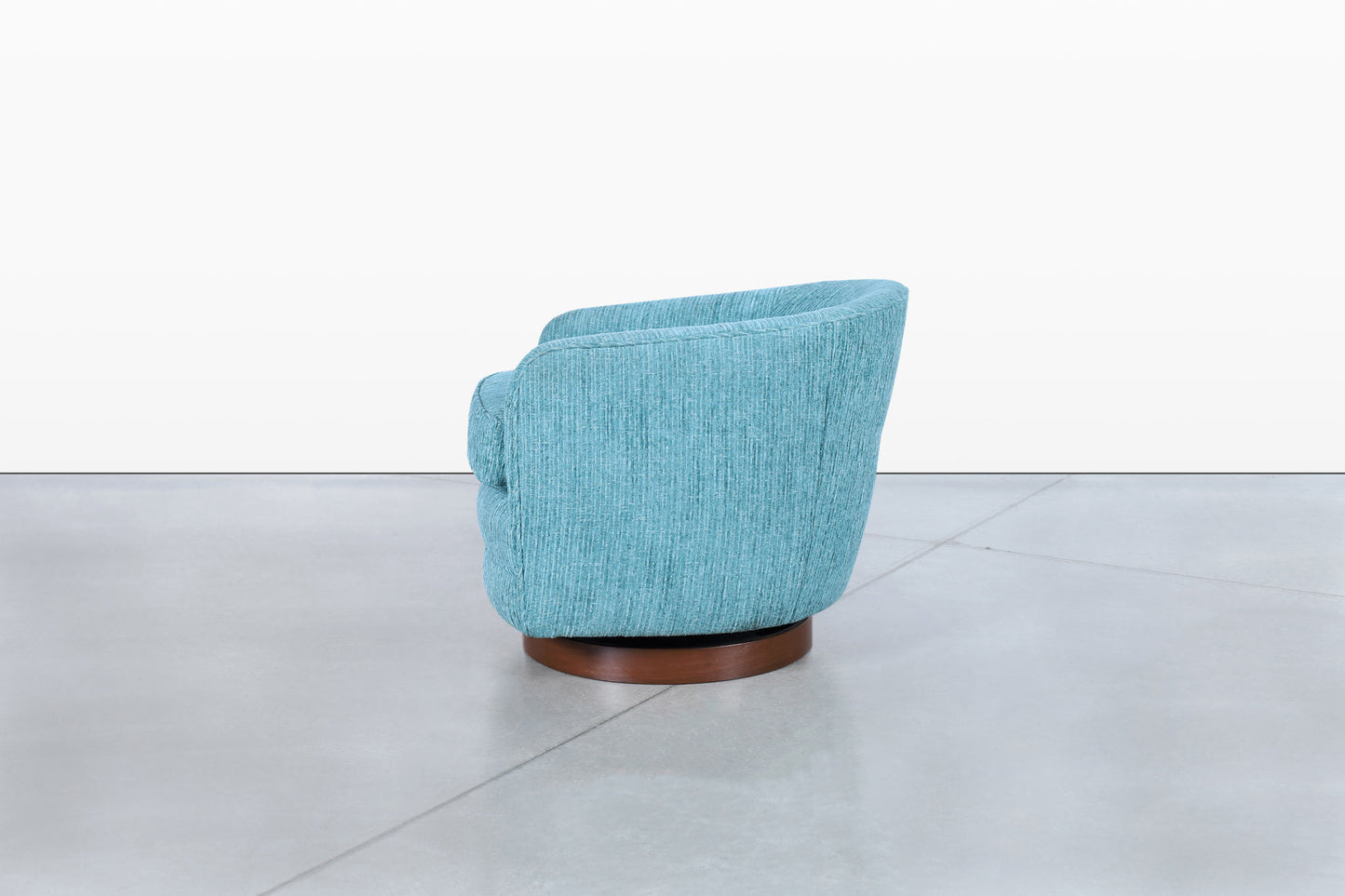 Vintage Walnut Swivel Lounge Chairs by Milo Baughman for Thayer Coggin