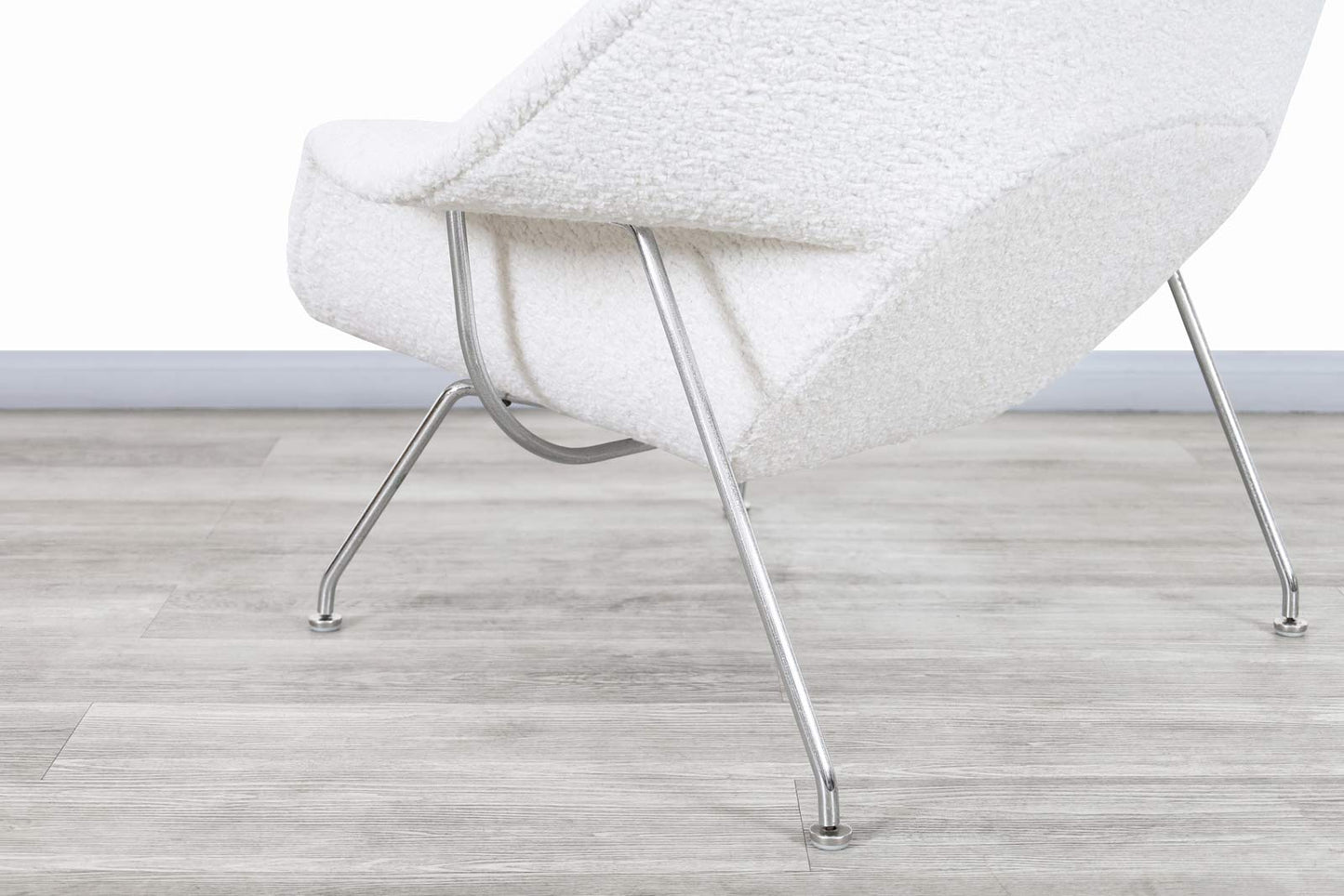 Vintage "Womb" Boucle Chair and Ottoman by Eero Saarinen for Knoll