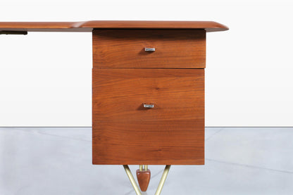 American Craftsmanship Walnut Desk Attributed to John Keal