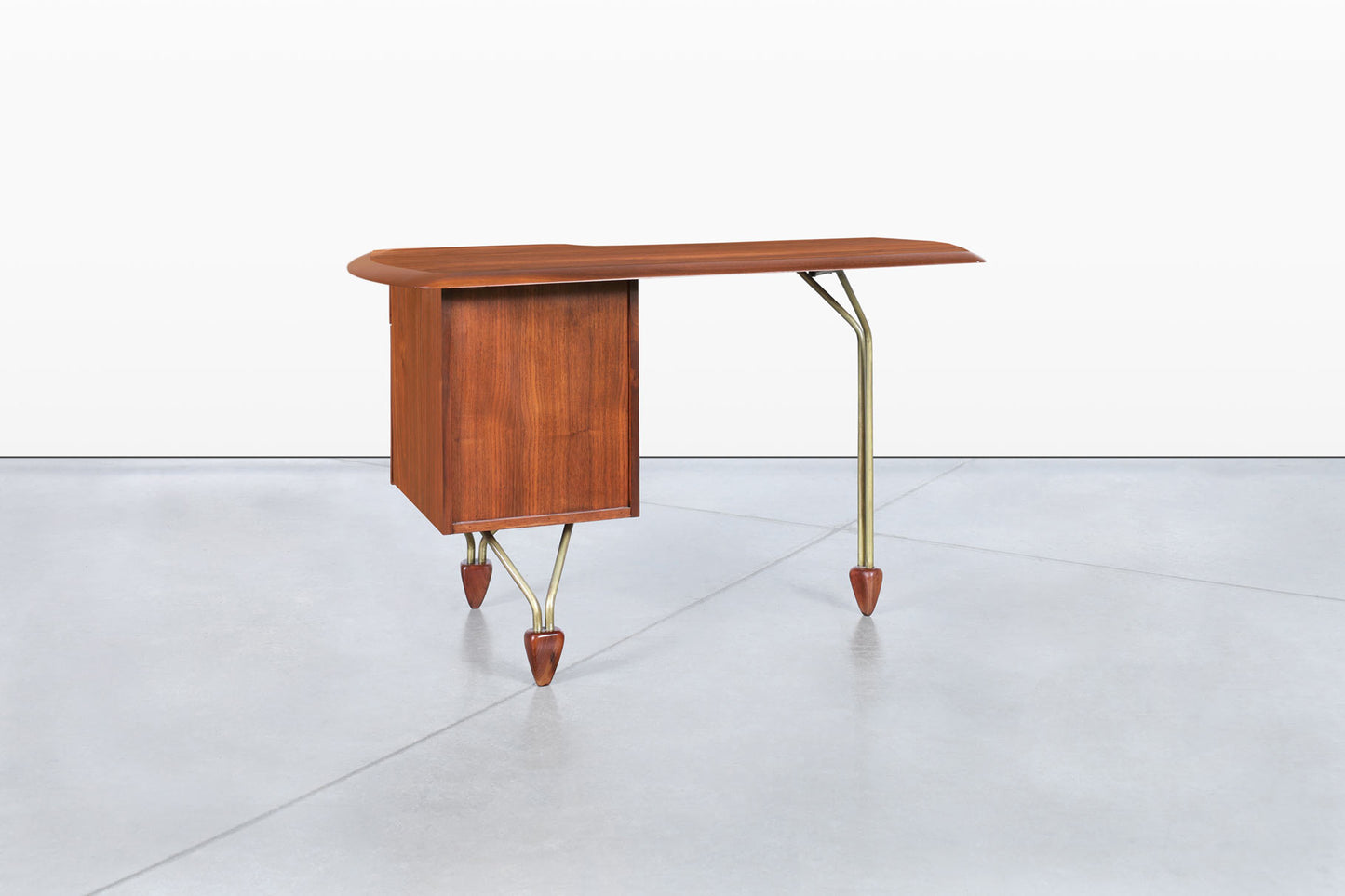 American Craftsmanship Walnut Desk Attributed to John Keal