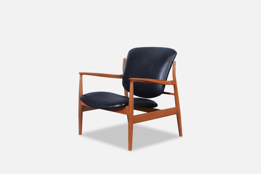 Danish Modern FD-136 Teak and Leather Lounge Chair by Finn Juhl