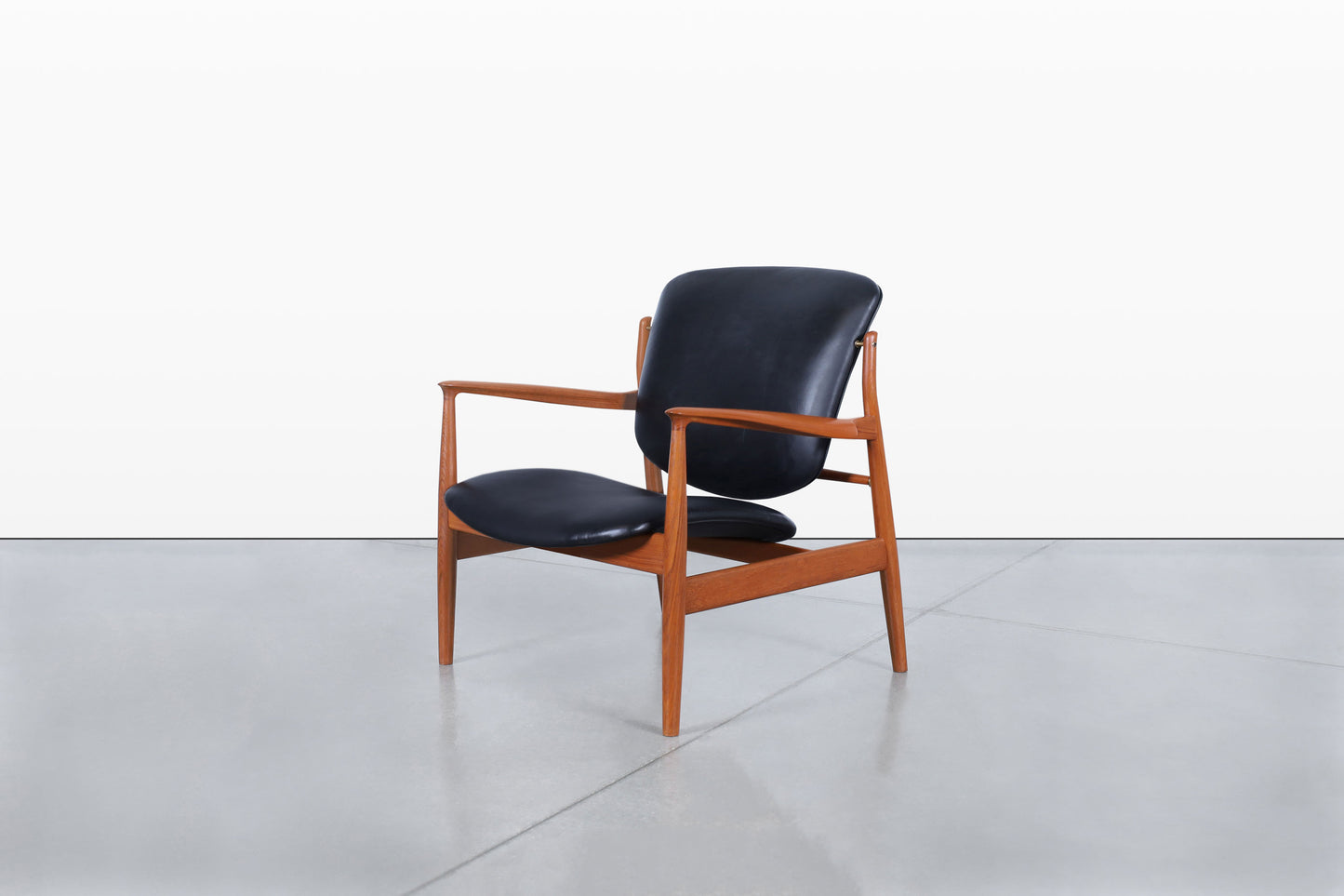 Danish Modern FD-136 Teak and Leather Lounge Chair by Finn Juhl