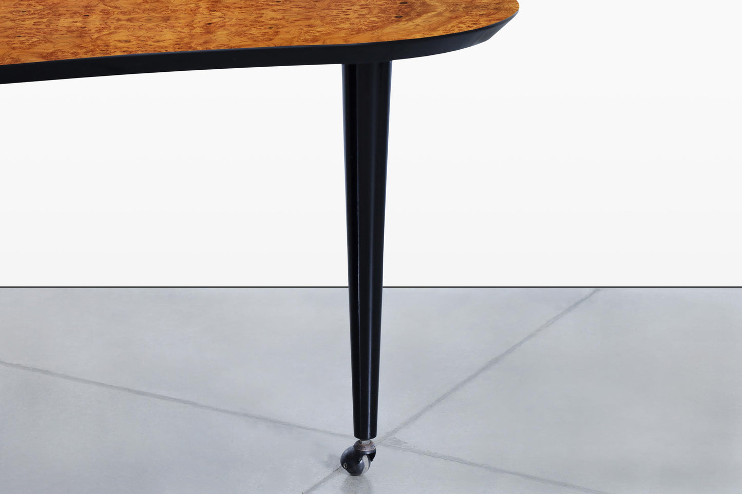 Italian Burl Wood and Black Lacquer Desk by Oscar Dell'Arredamento