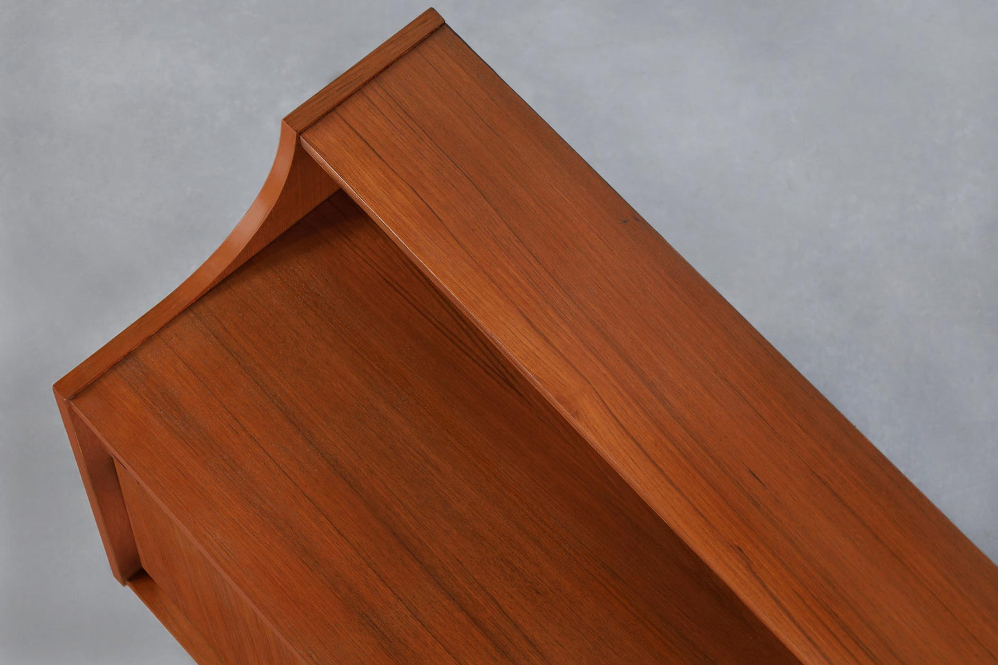 Mid-Century Modern English Teak Credenza / Sideboard, 1960s