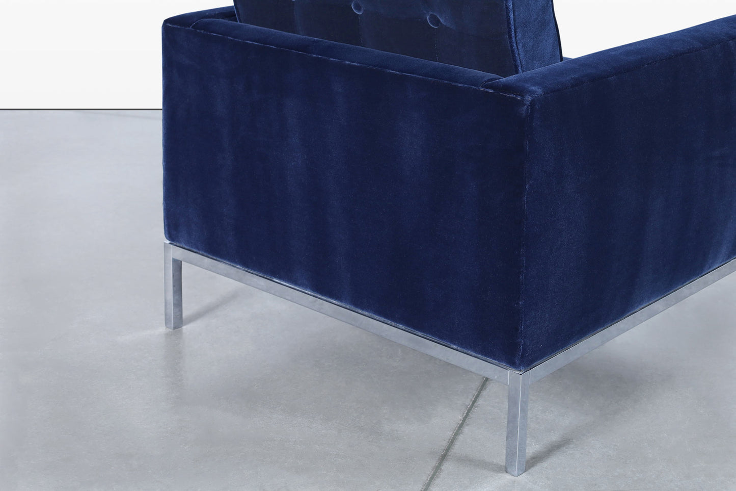 Mid-Century Modern Lounge Chairs by Florence Knoll for Knoll International
