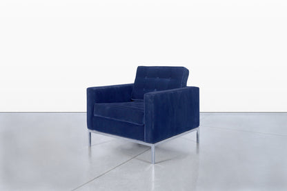 Mid-Century Modern Lounge Chairs by Florence Knoll for Knoll International