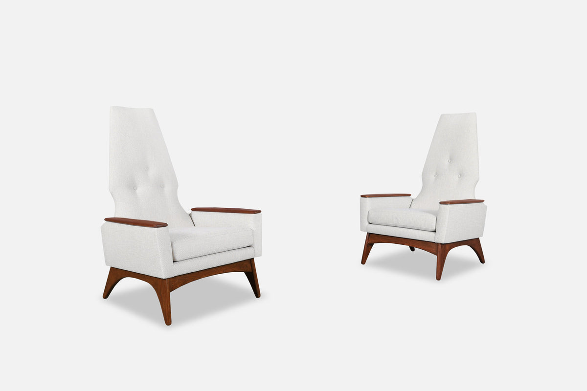 Mid-Century Modern Sculptural Walnut Lounge Chairs by Kroehler