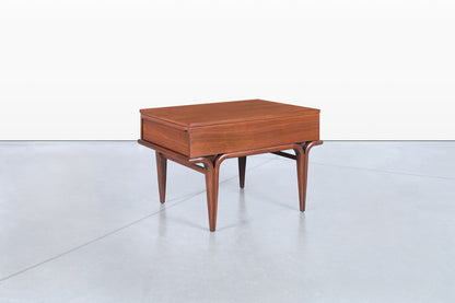 Mid-Century Modern Sculptural Walnut Side Tables/Nightstands
