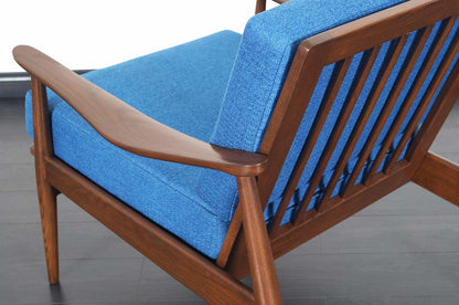 Mid-Century Modern Walnut Lounge Chair