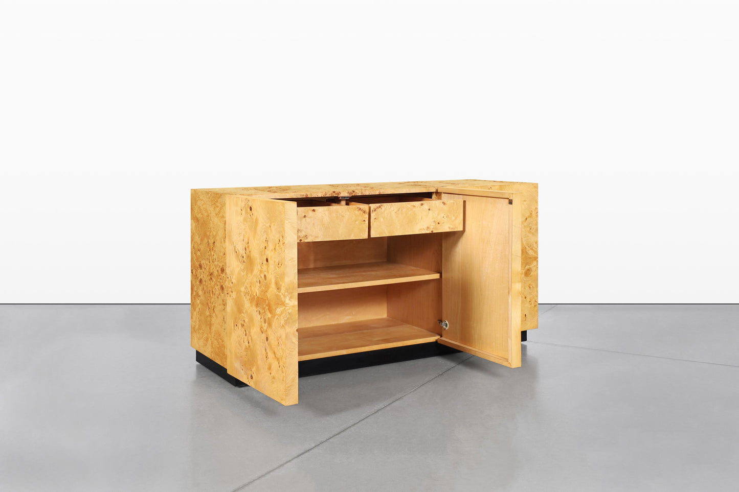 Mid-Century Modern Burl Wood Credenza by Arthur Umanoff for Dillingham