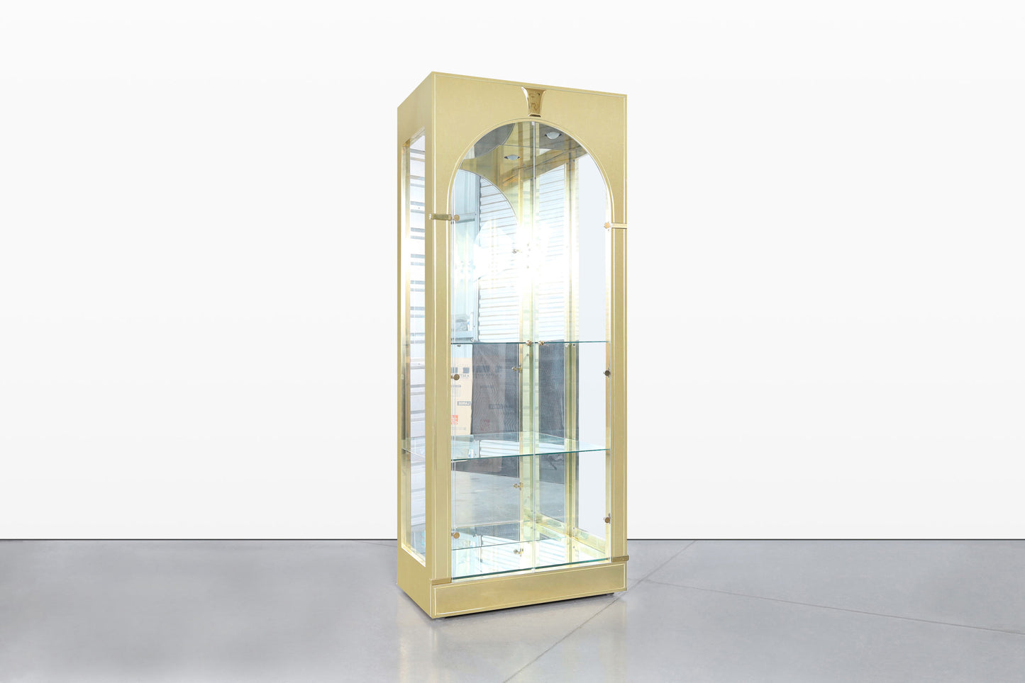 Vintage Brass Vitrine / Display Cabinet by Mastercraft