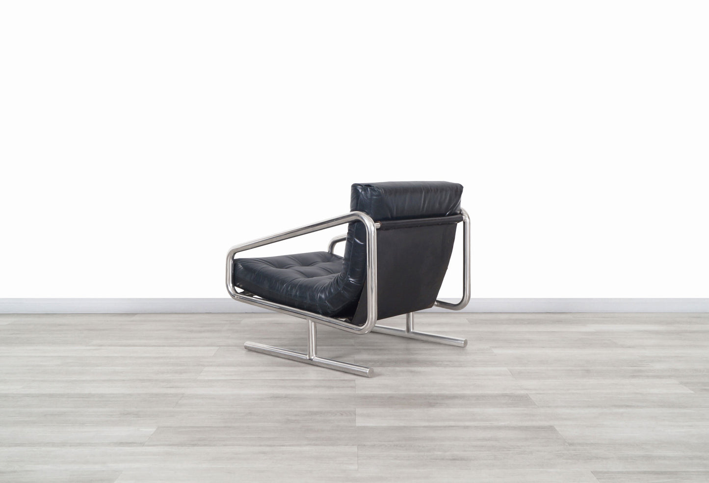 Mid-Century Modern Leather and Aluminum Lounge Chairs