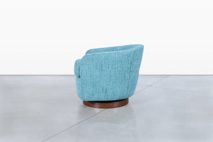 Vintage Walnut Swivel Lounge Chairs by Milo Baughman for Thayer Coggin